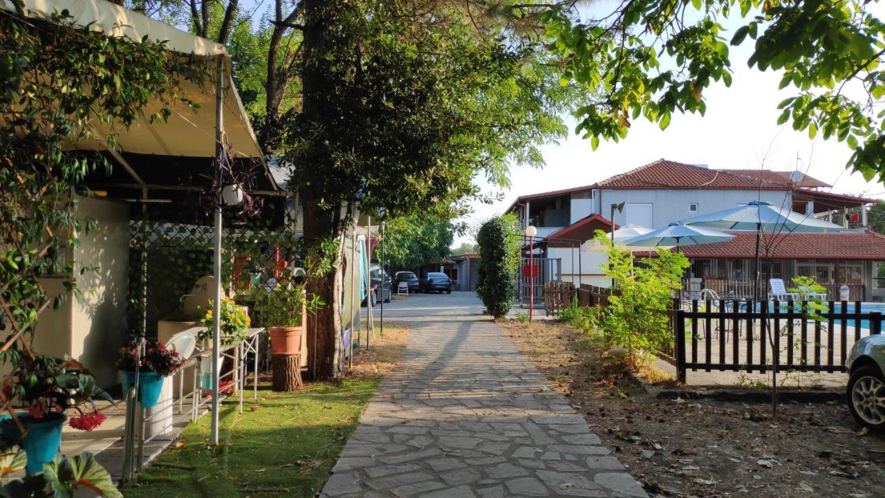Camping Mitikas And Bungalows Plaka Litochorou Exterior foto