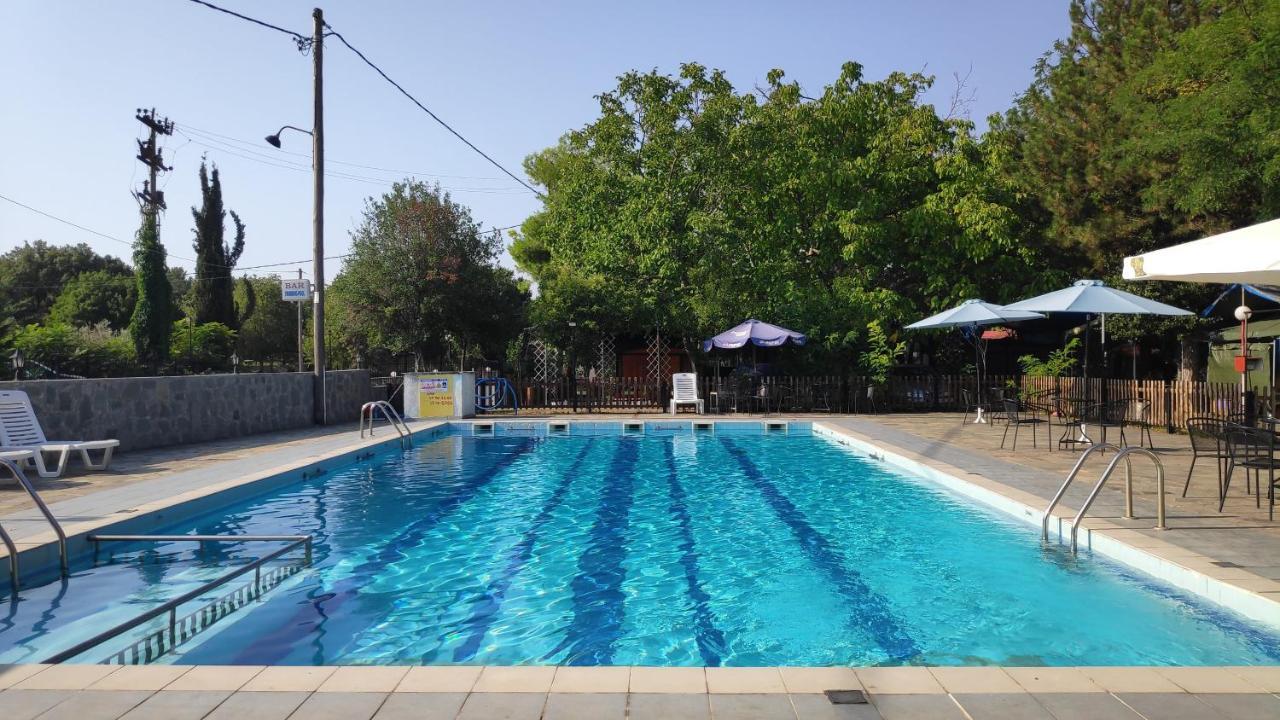 Camping Mitikas And Bungalows Plaka Litochorou Exterior foto