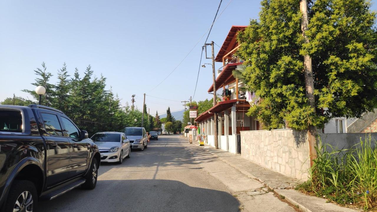 Camping Mitikas And Bungalows Plaka Litochorou Exterior foto